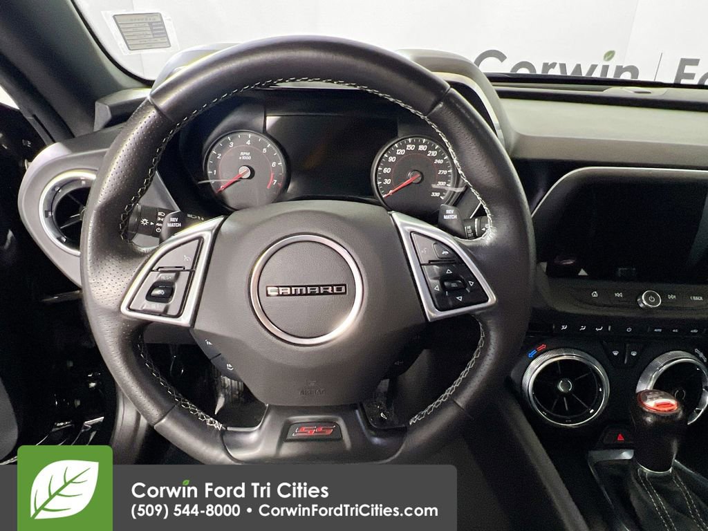 Used 2022 Chevrolet Camaro SS RWD image 7