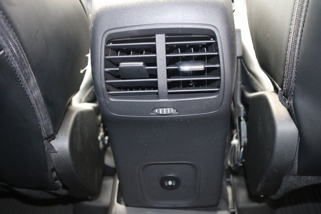 Used 2024 Ford Escape SE image 15