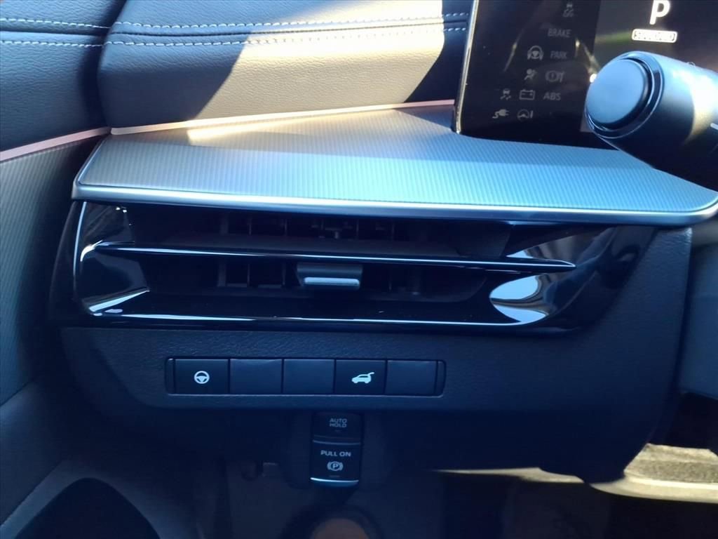 New 2026 Nissan Murano SL image 14