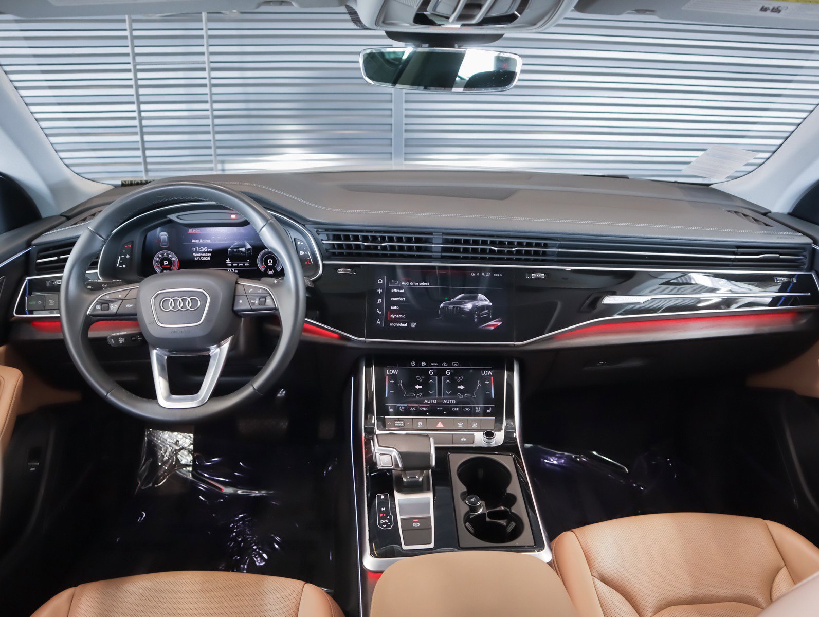 Used 2023 Audi Q8 Premium Plus w/ Premium Plus Package image 10