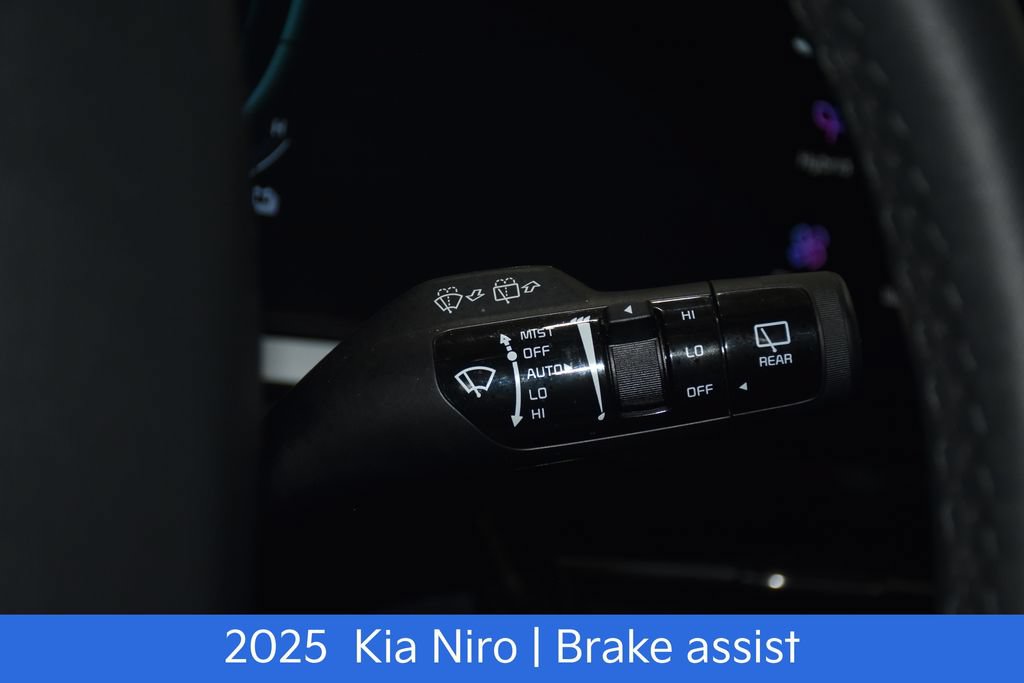Certified 2025 Kia Niro EX FWD image 12