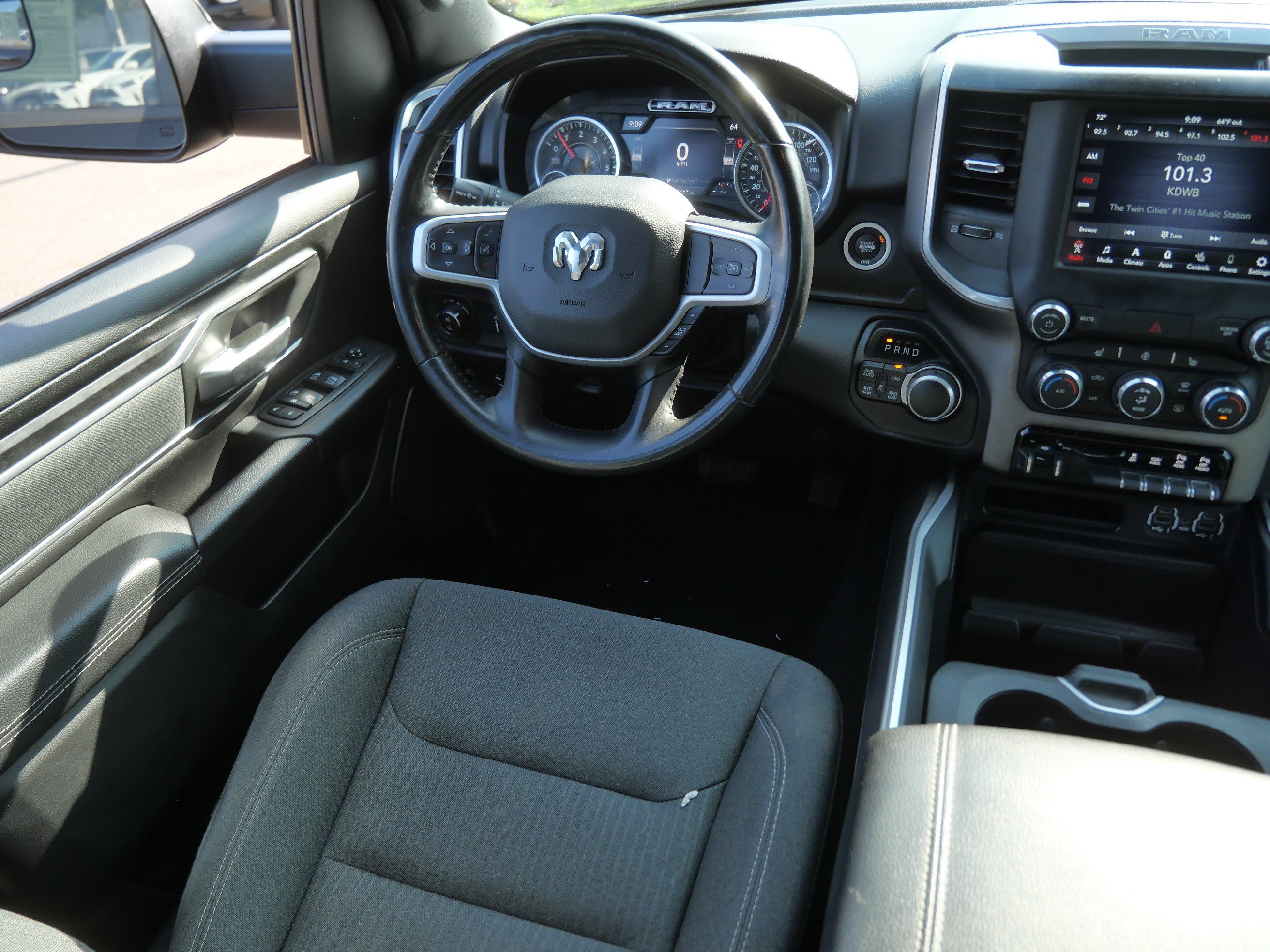 Used 2021 RAM 1500 Big Horn AWD/4WD image 9