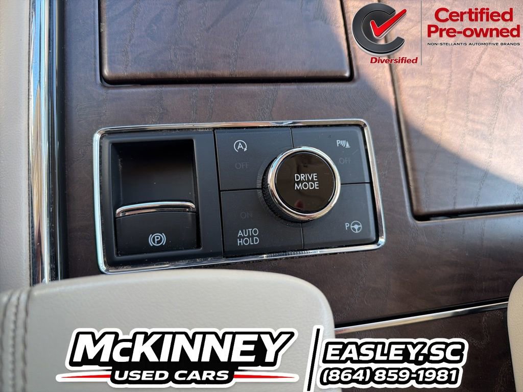 Used 2020 Lincoln Navigator 2WD image 74