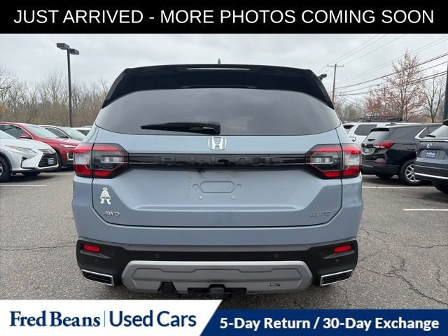Used 2025 Honda Pilot Elite image 7