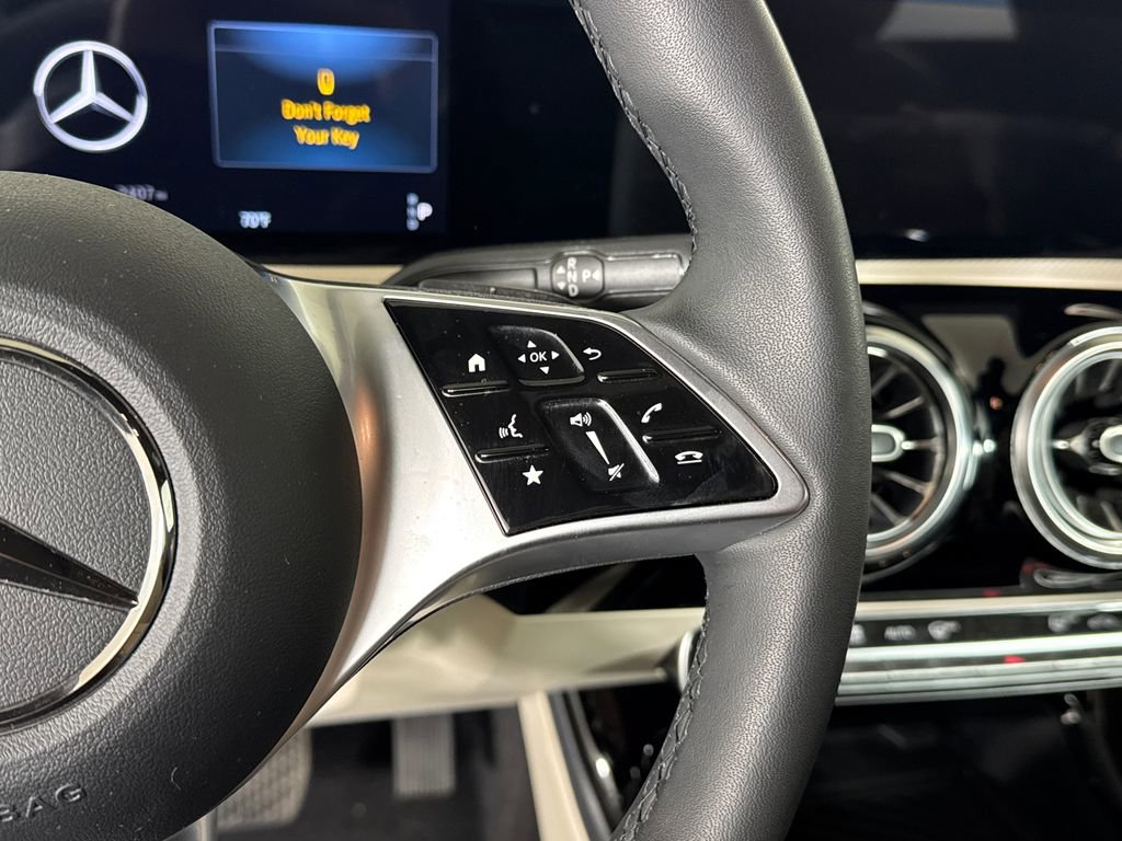 Certified 2026 Mercedes-Benz CLA 250 4MATIC image 25