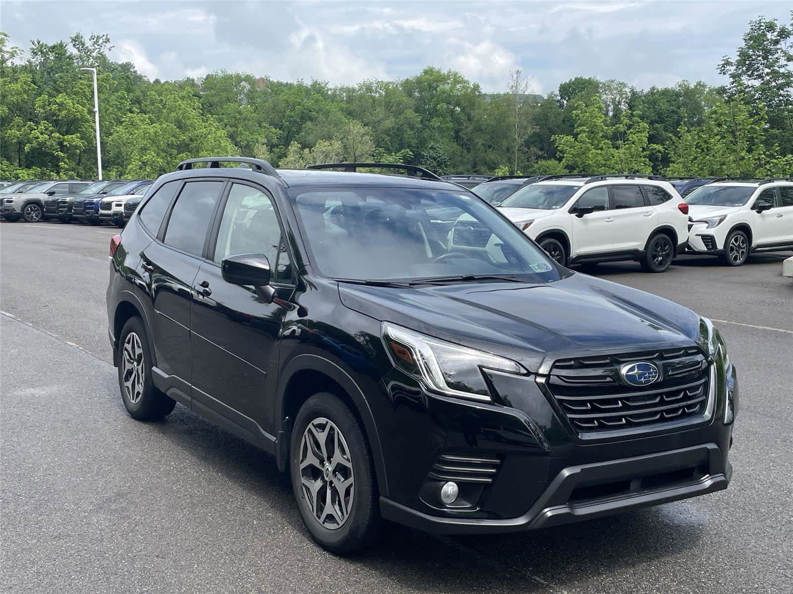 Certified 2023 Subaru Forester Premium AWD/4WD image 7