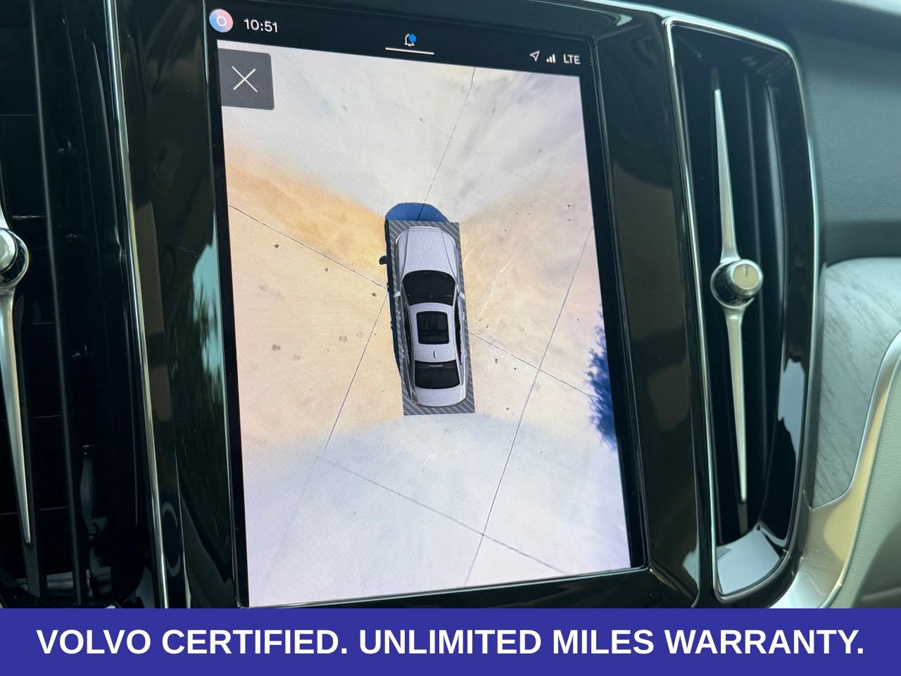 Certified 2024 Volvo S60 T8 Plus w/ Climate Package AWD/4WD image 25