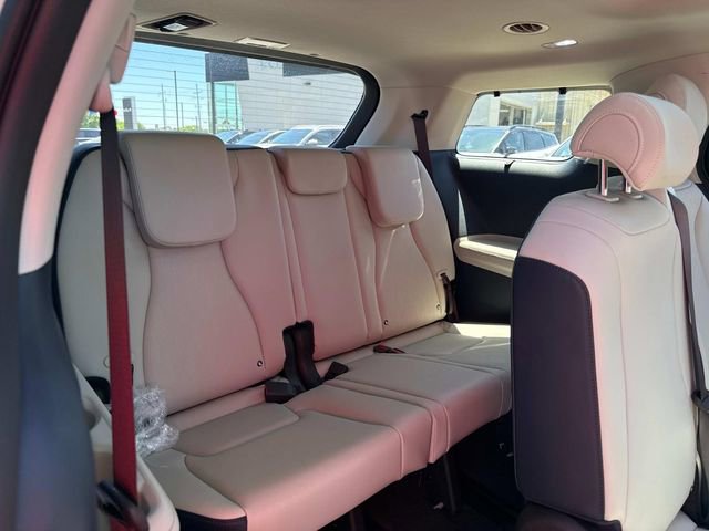 New 2026 Kia Carnival SX w/ SX Dark Edition Package image 12
