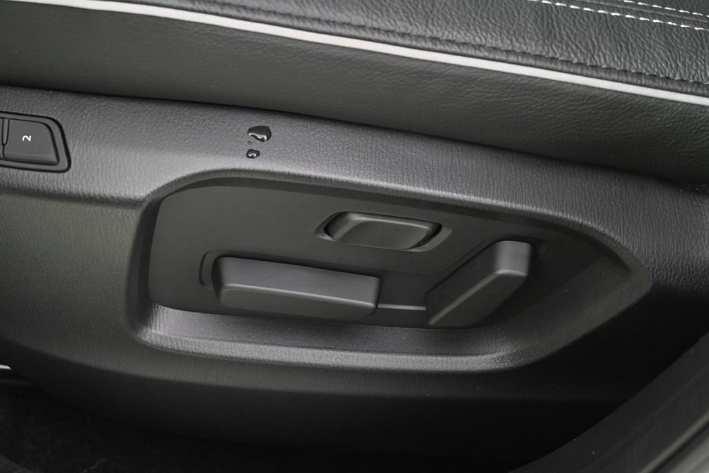 New 2025 MAZDA CX-5 AWD 2.5 S w/ Premium Plus Pkg image 14