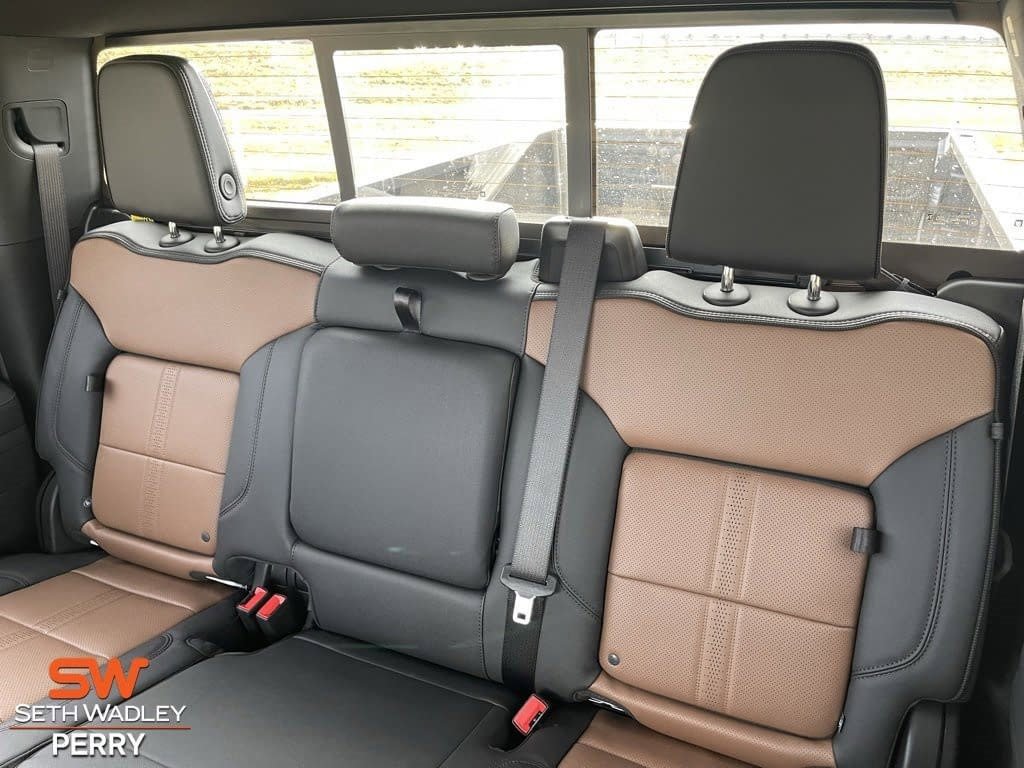 New 2026 Chevrolet Silverado 3500 High Country w/ Technology Package image 28