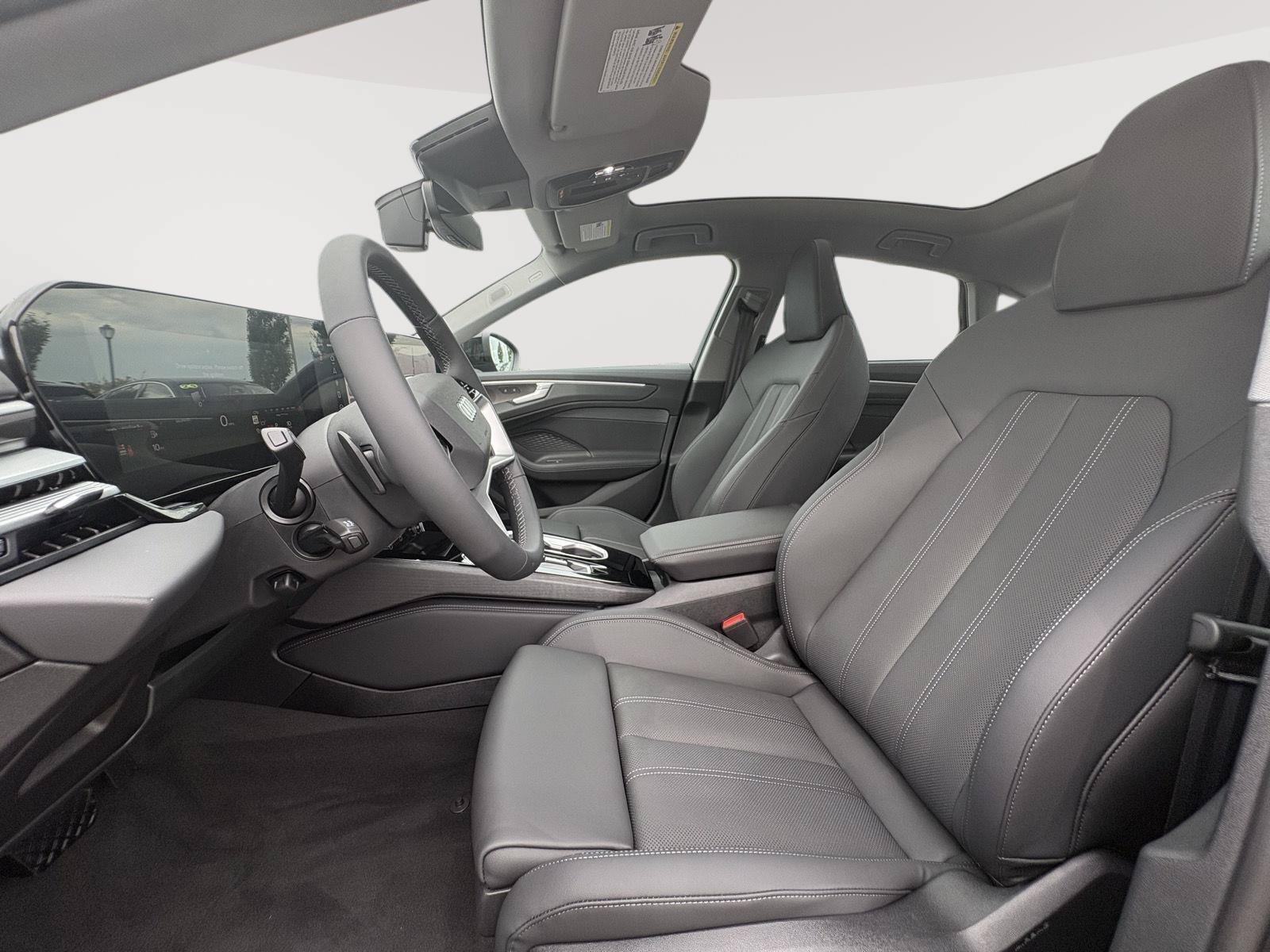 New 2026 Audi A6 Premium Plus AWD/4WD image 10