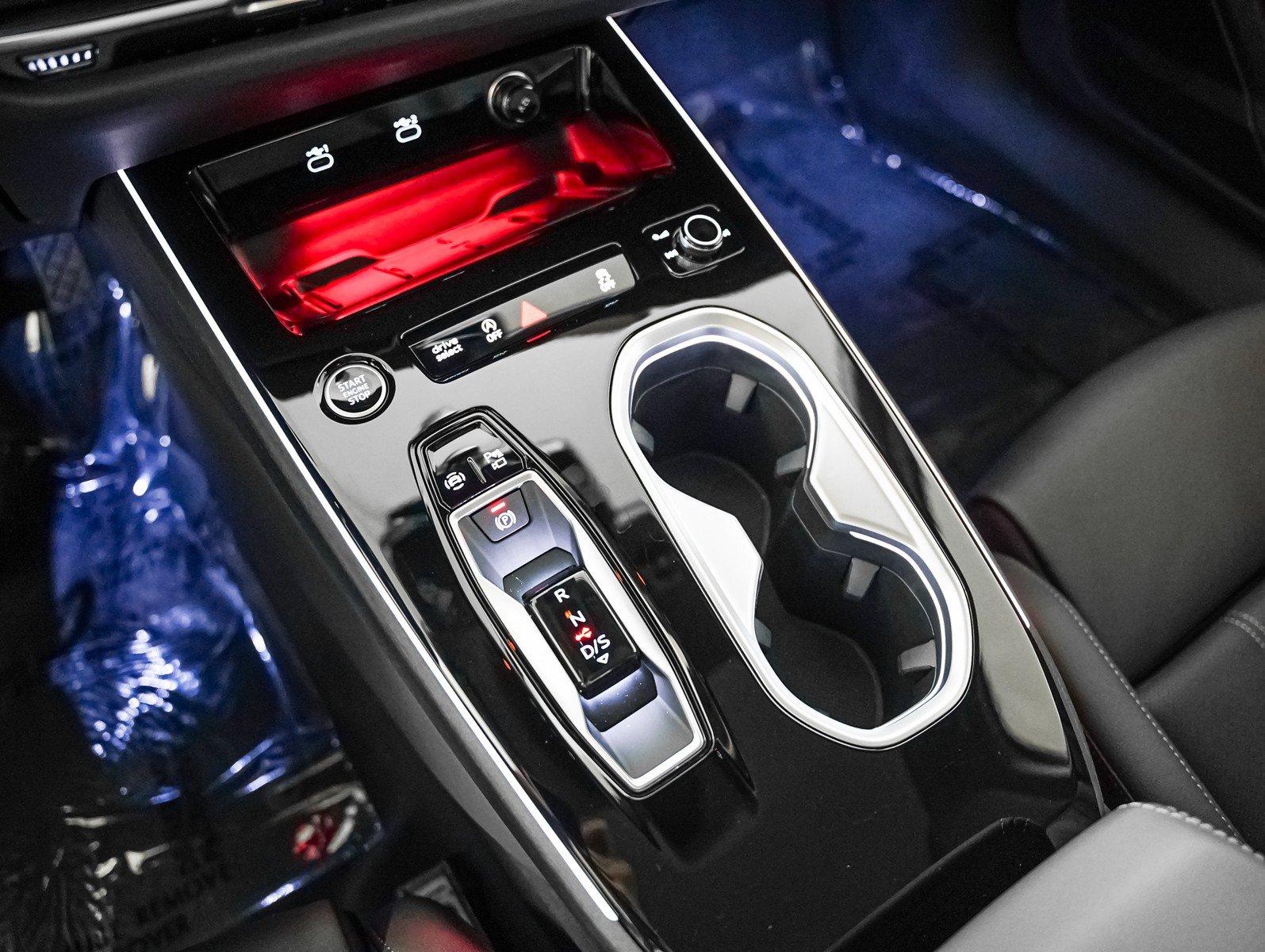 New 2026 Audi A6 Premium Plus AWD/4WD image 18