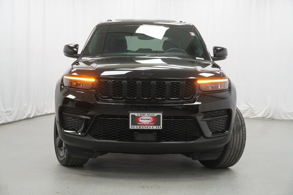 Certified 2023 Jeep Grand Cherokee Altitude image 7