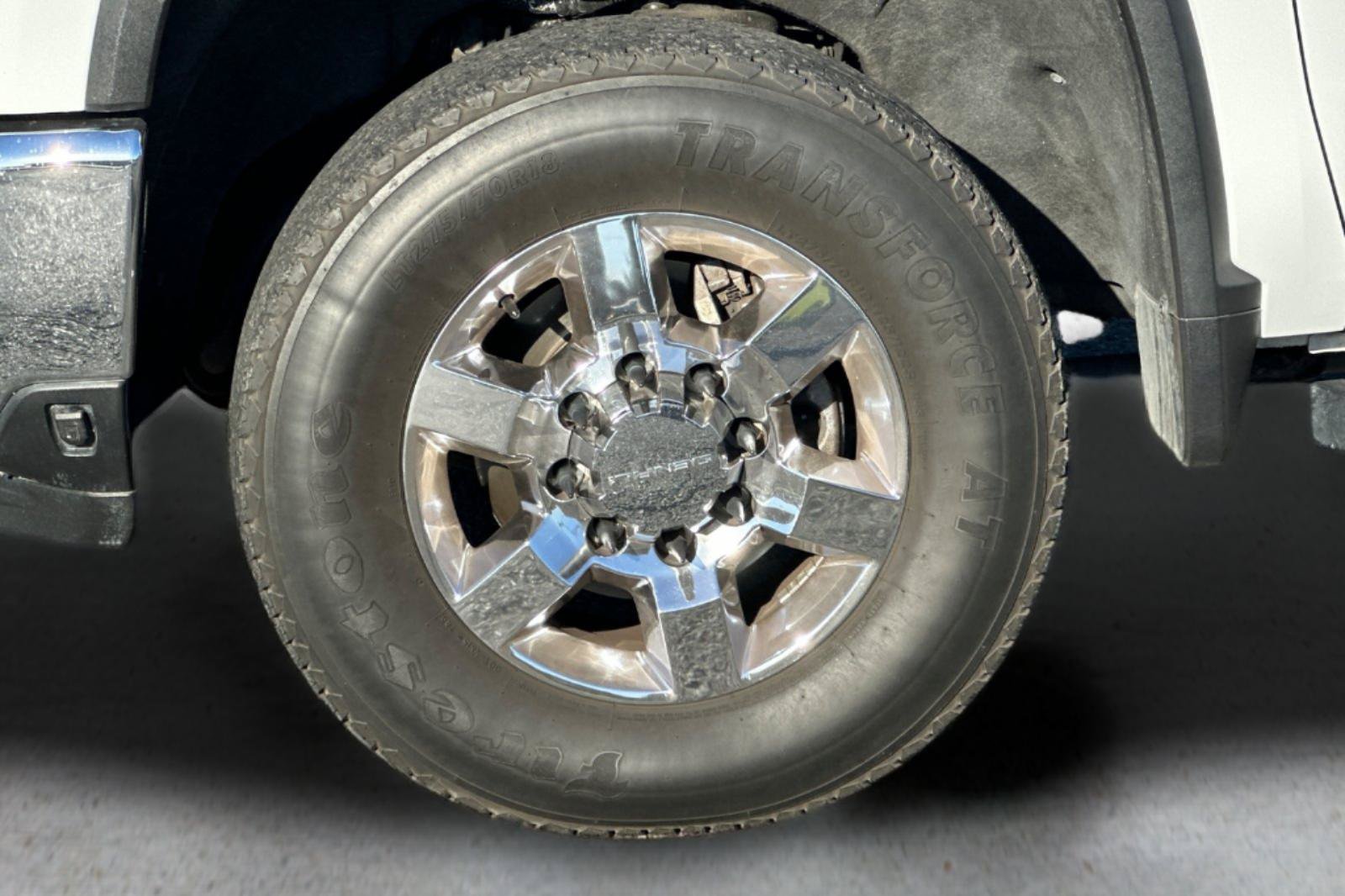 Used 2024 Chevrolet Silverado 2500 LTZ AWD/4WD image 23