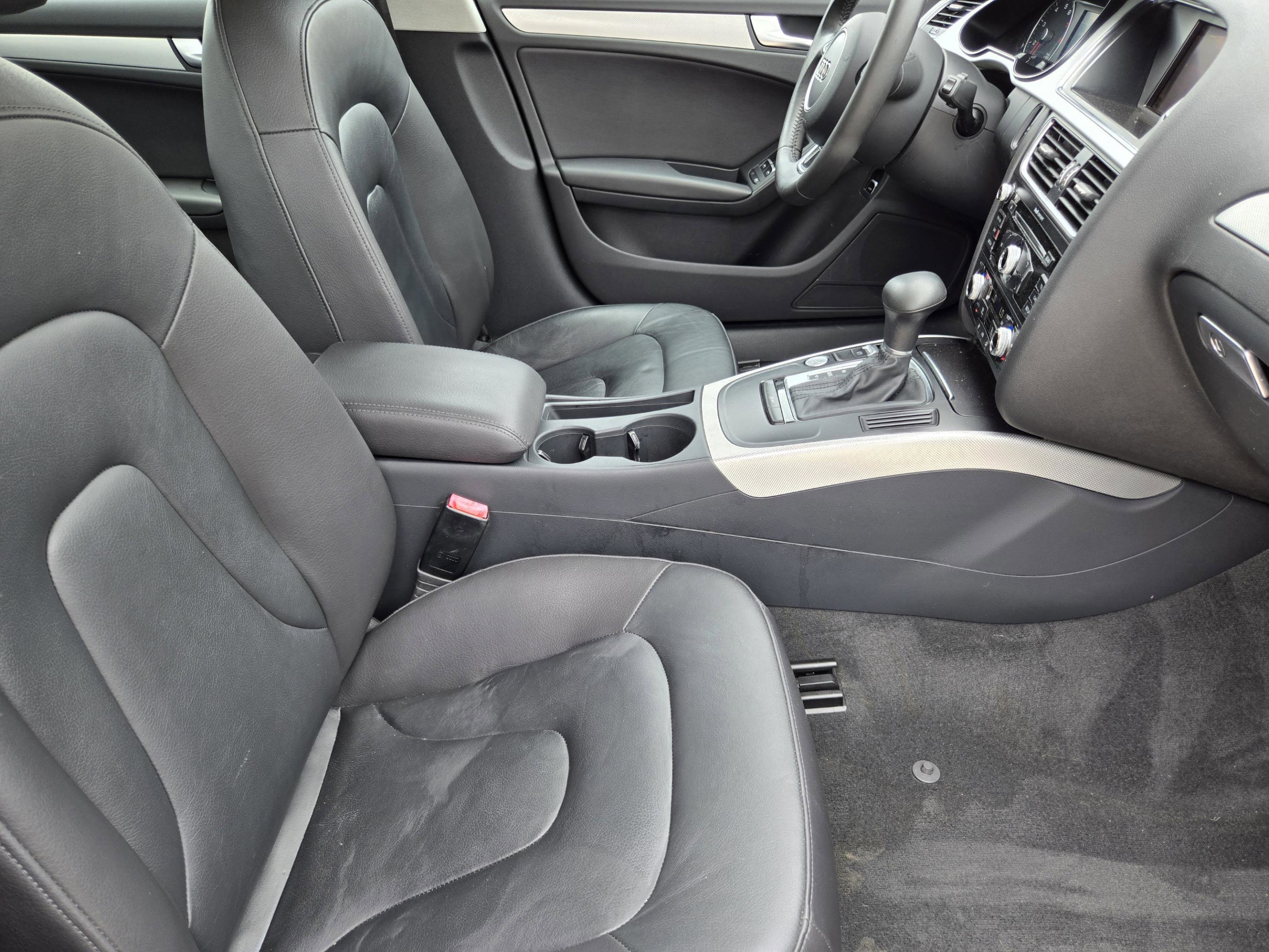 Used 2016 Audi A4 2.0T Premium w/ Convenience Plus Package FWD image 10