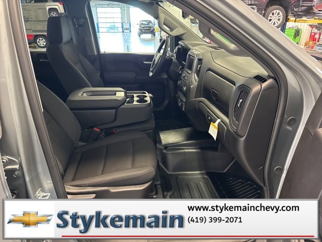 New 2026 Chevrolet Silverado 3500 W/T image 23