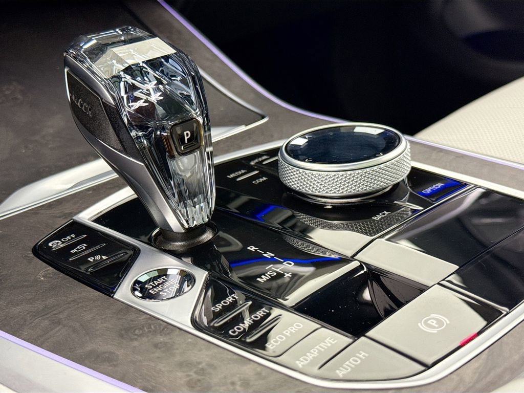 Used 2023 BMW X5 sDrive40i w/ Executive Package image 22