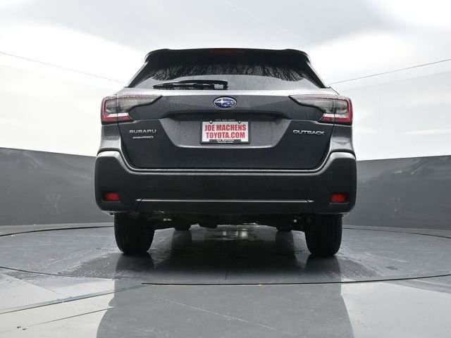 Used 2024 Subaru Outback Premium image 32