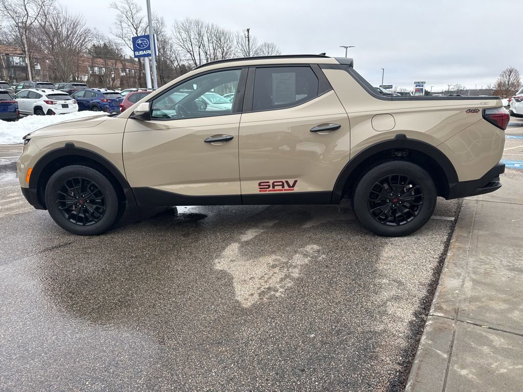 Used 2023 Hyundai Santa Cruz SEL w/ Activity Package image 6