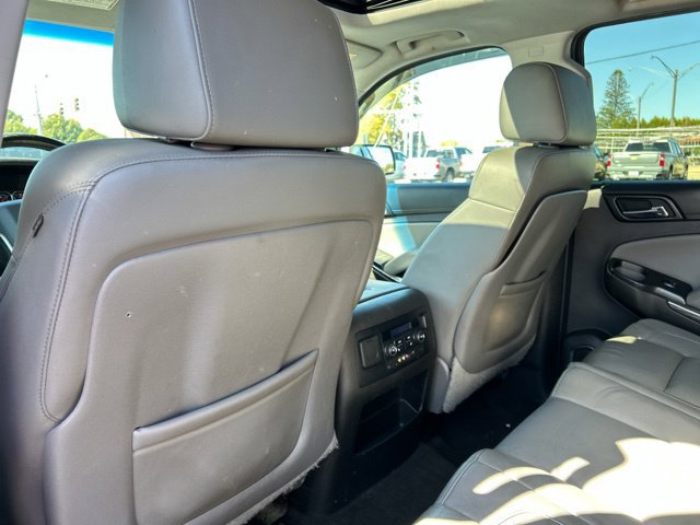 Used 2015 Chevrolet Suburban LT w/ Luxury Package AWD/4WD image 23