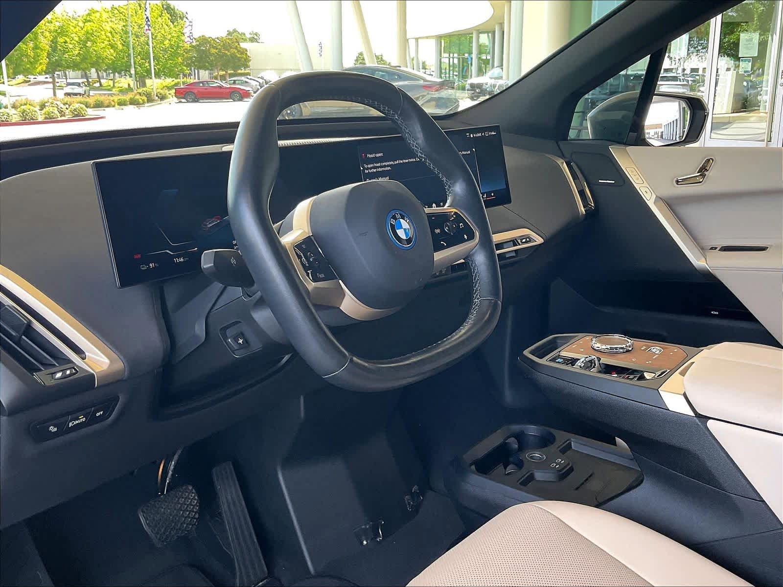 Used 2024 BMW iX xDrive50 w/ Sport Package image 15