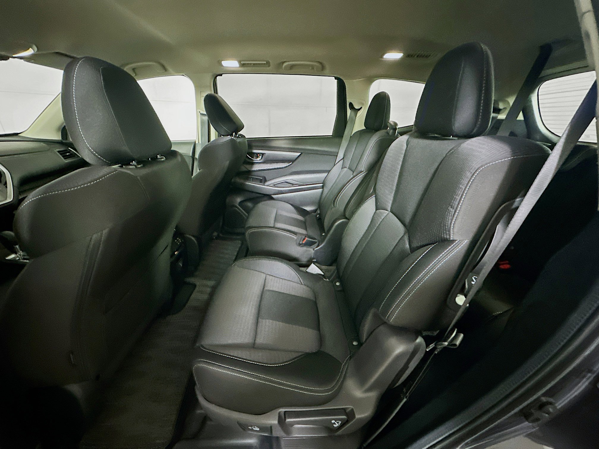 Used 2025 Subaru Ascent Premium image 26