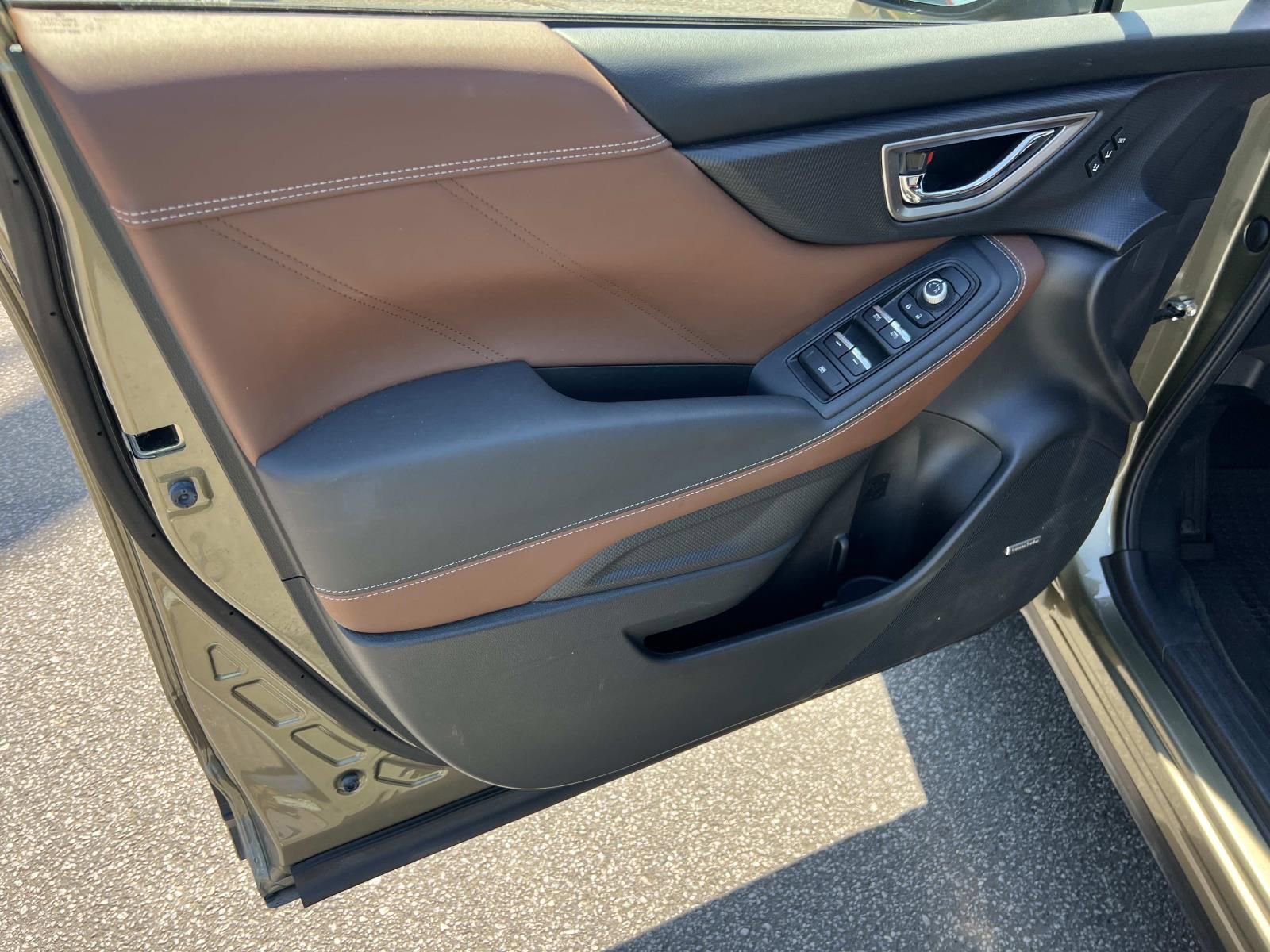 Certified 2023 Subaru Forester Touring w/ Popular Package #3 image 10