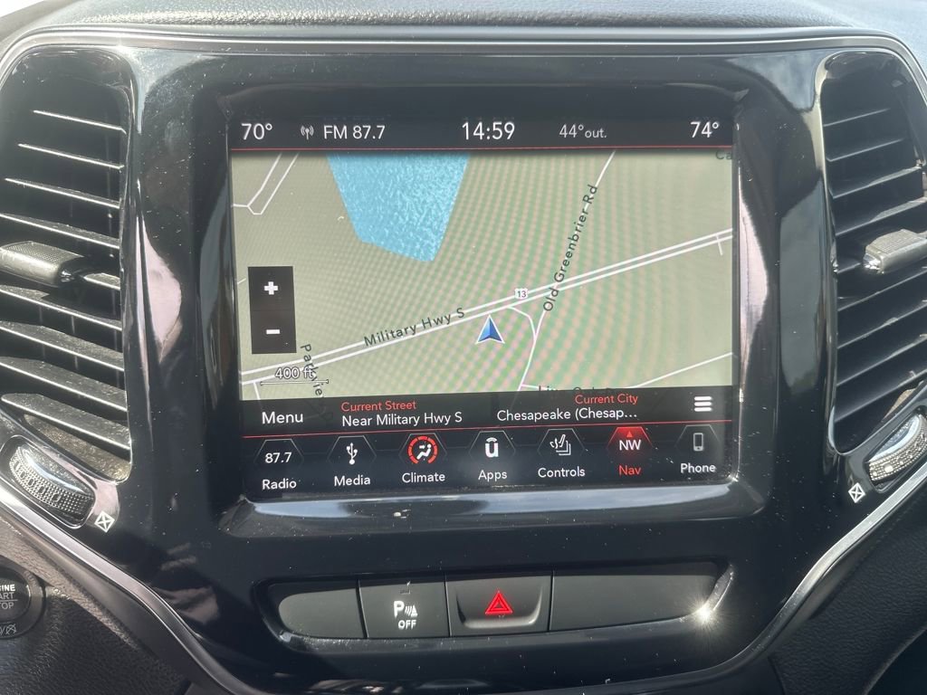 Used 2019 Jeep Cherokee Limited AWD/4WD image 2