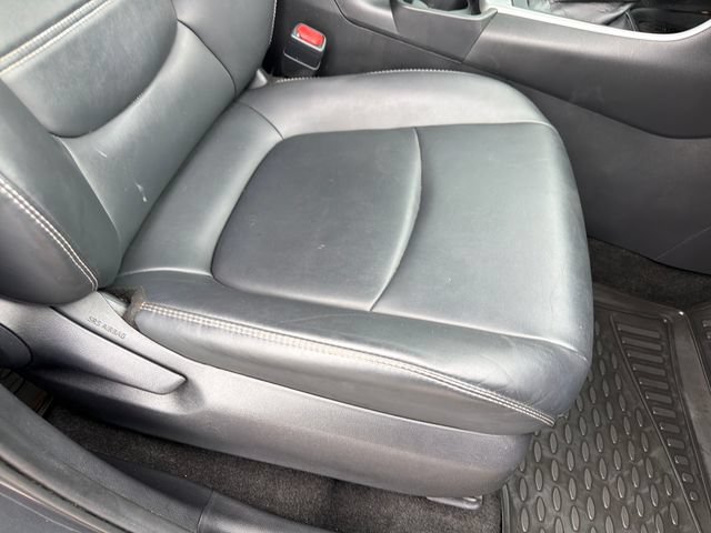 Used 2020 Toyota RAV4 XLE Premium FWD image 26