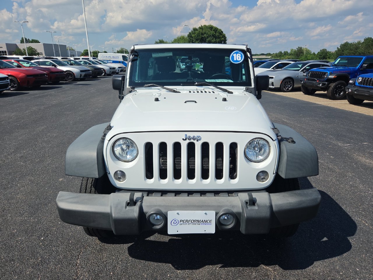 Used 2016 Jeep Wrangler Unlimited Sport w/ Connectivity Group AWD/4WD image 2