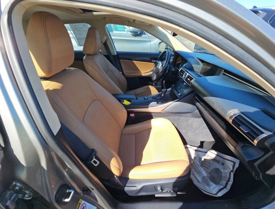 Used 2016 Lexus IS 300 AWD w/ Navigation System Package image 13
