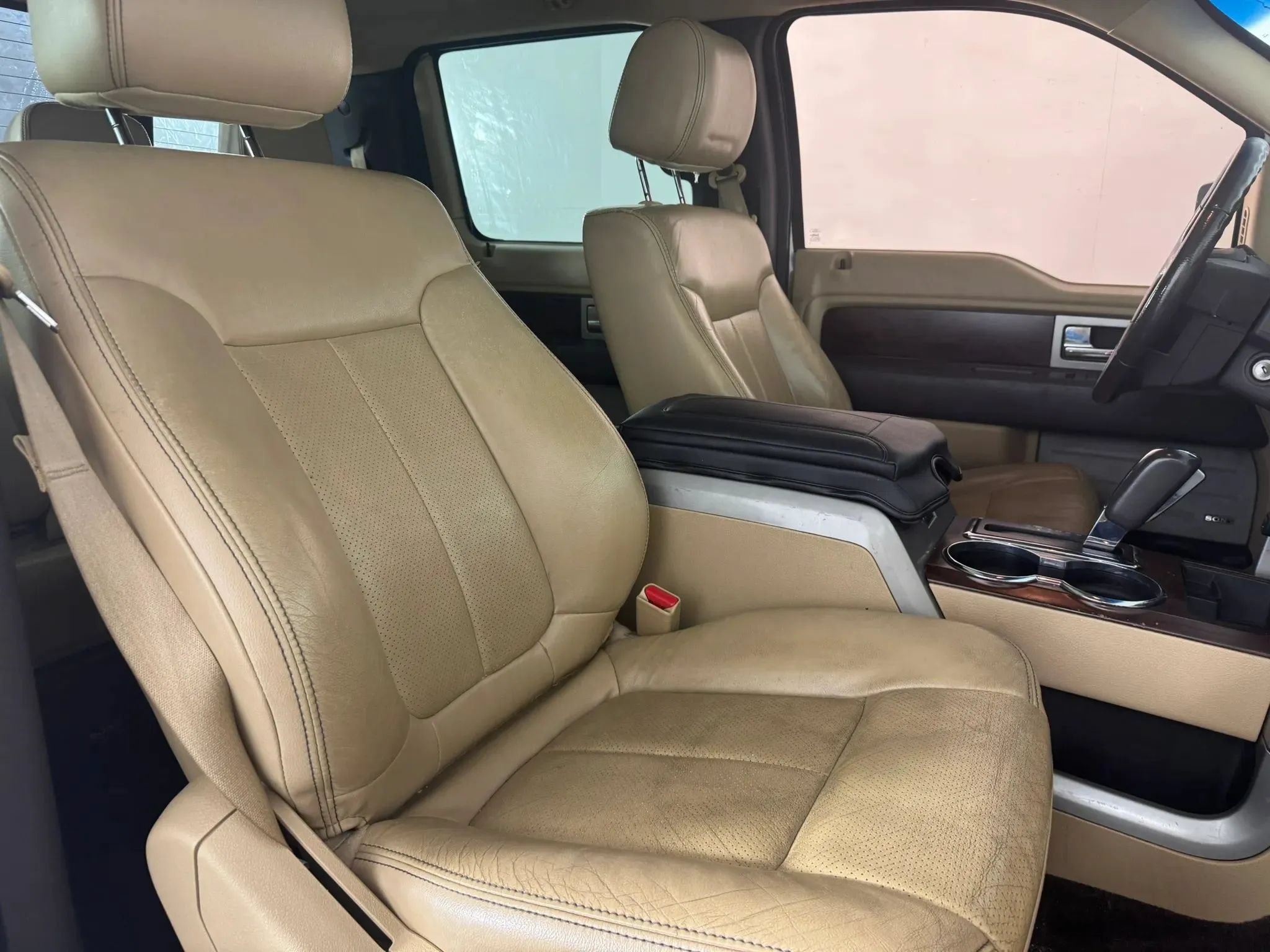 Used 2012 Ford F150 Lariat w/ Lariat Chrome Pkg AWD/4WD image 31