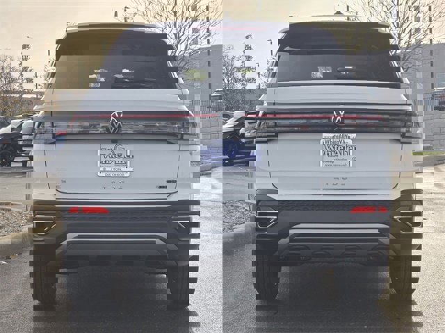 New 2026 Volkswagen Taos SE AWD/4WD image 10