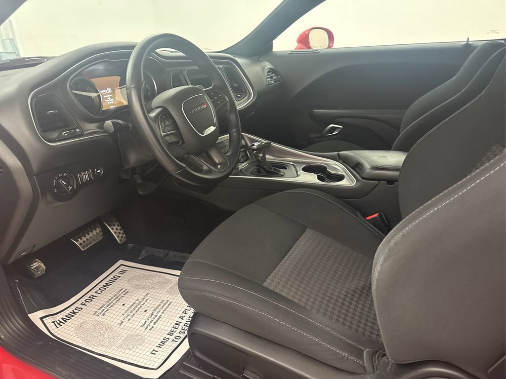 Used 2019 Dodge Challenger R/T RWD image 13