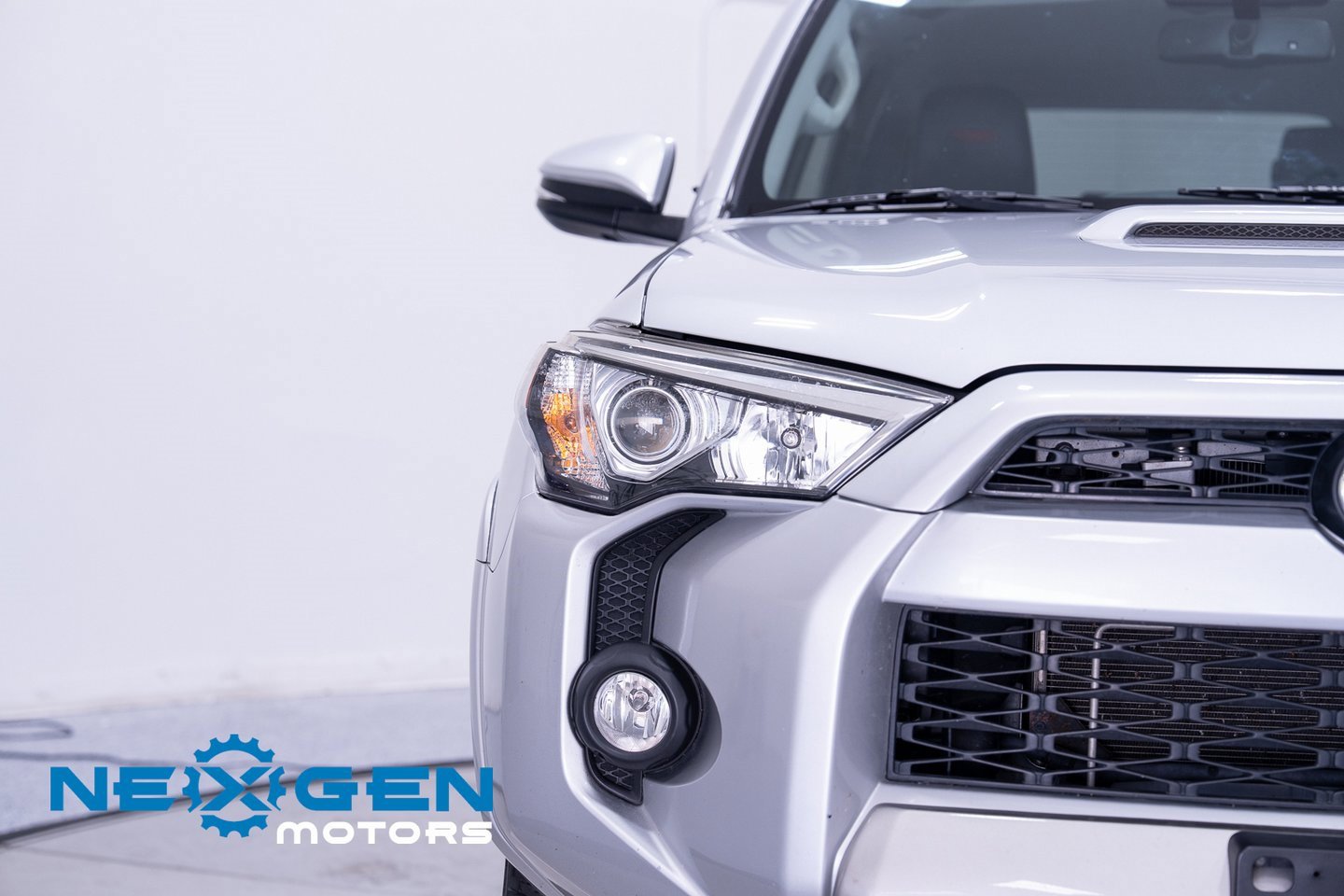Used 2019 Toyota 4Runner TRD Off-Road Premium image 5