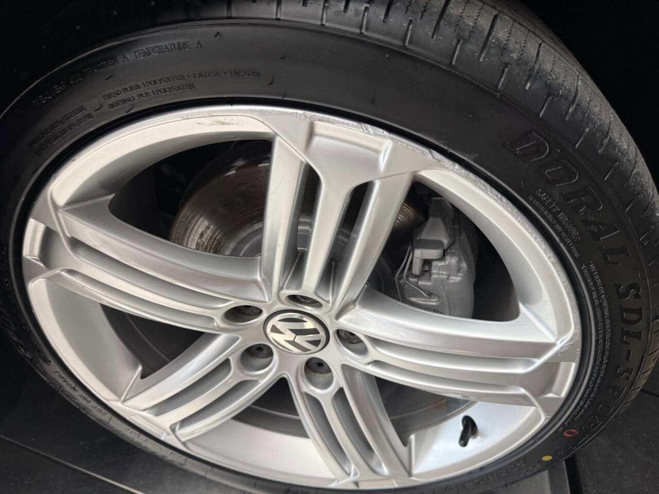Used 2015 Volkswagen CC R-Line FWD image 26