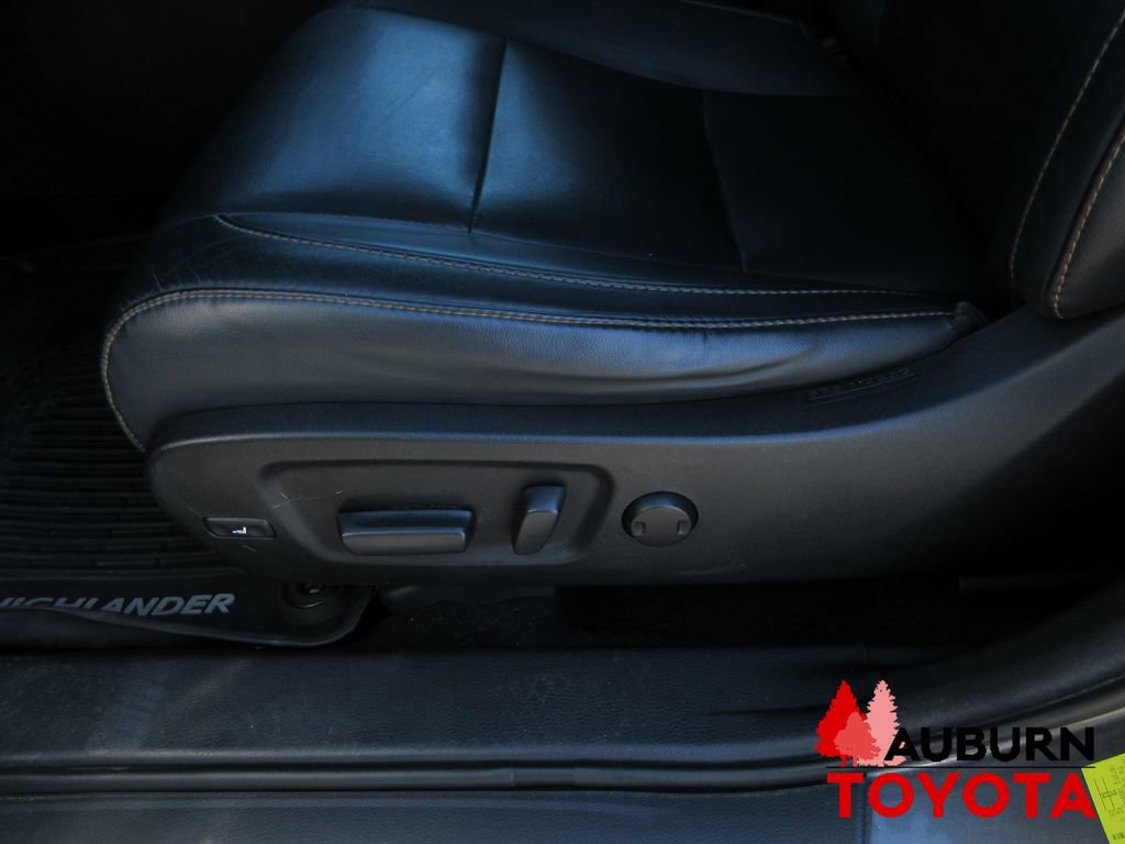 Certified 2018 Toyota Highlander XLE image 14