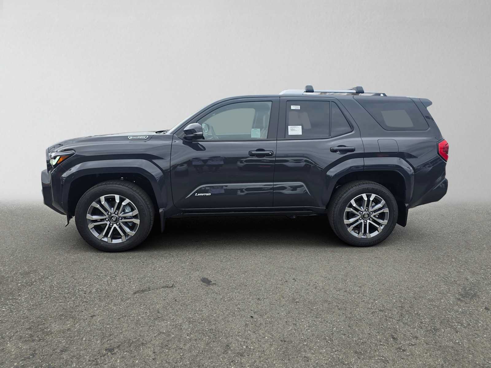 New 2026 Toyota 4Runner Limited w/ Tow Technology Package AWD/4WD image 6
