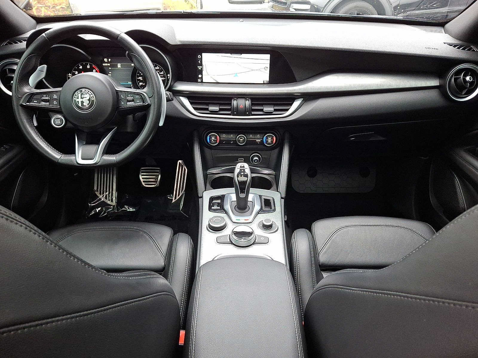 Used 2021 Alfa Romeo Stelvio Ti Sport AWD/4WD image 10