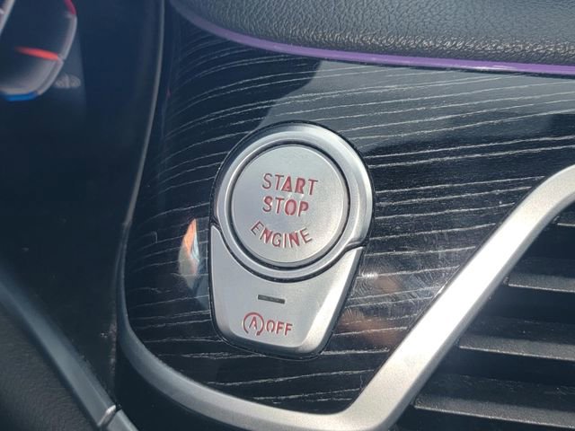 Used 2020 BMW 740i xDrive w/ M Sport Package image 19