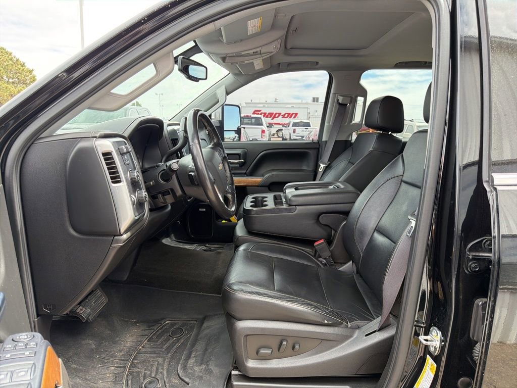 Used 2016 Chevrolet Silverado 2500 LTZ w/ Duramax Plus Package image 2