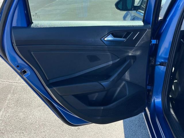 Used 2024 Volkswagen Jetta SE image 7