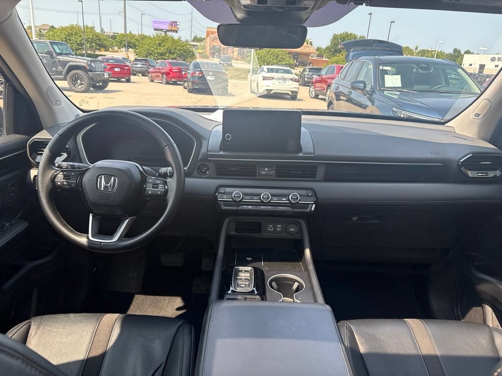 Certified 2023 Honda Pilot Touring image 36