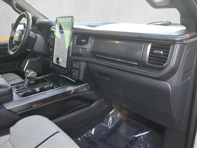 Used 2023 Ford F150 Lightning Platinum image 23