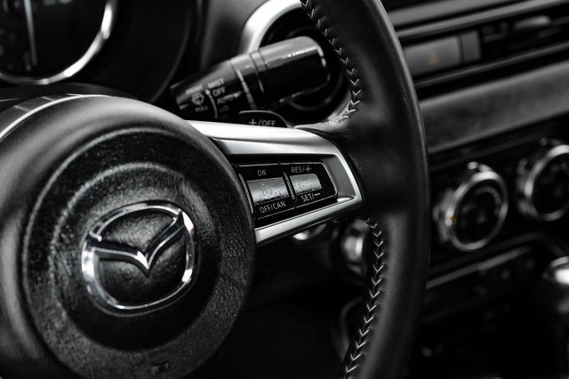 Used 2022 MAZDA MX-5 Miata RF Grand Touring image 15