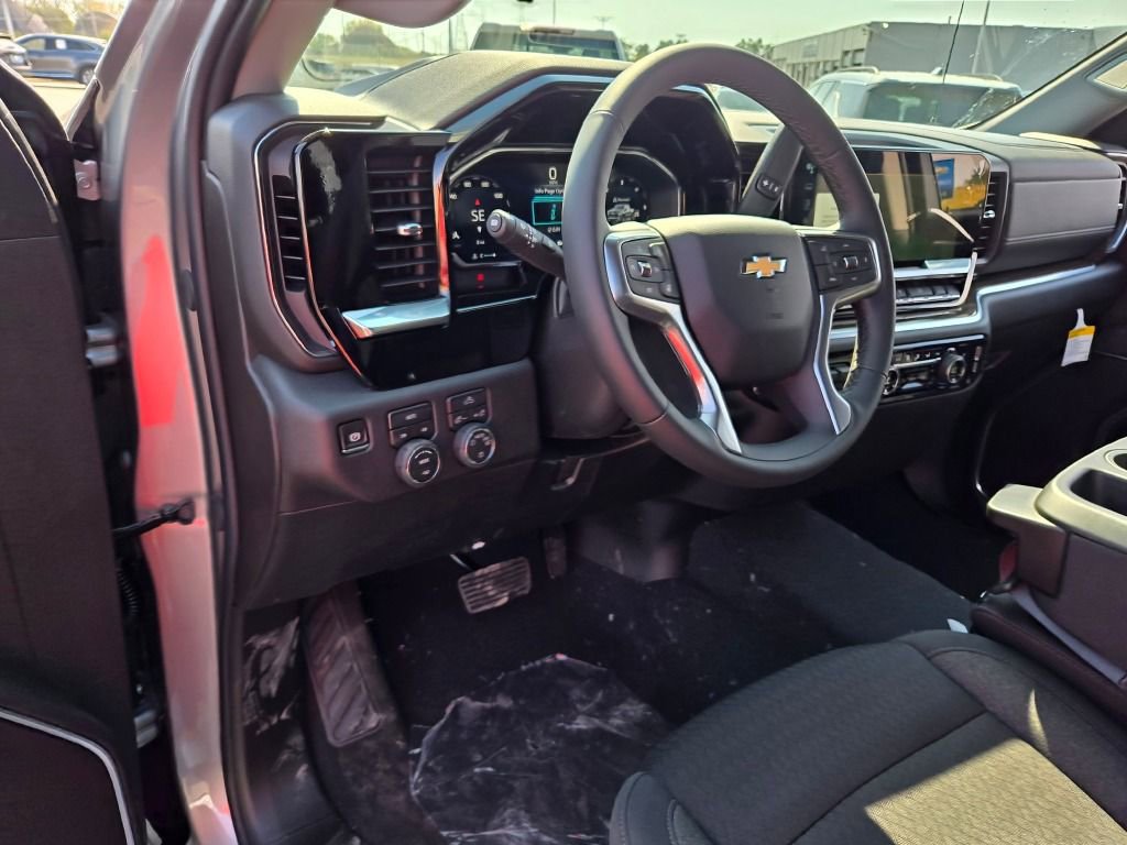 New 2026 Chevrolet Silverado 1500 LT image 18
