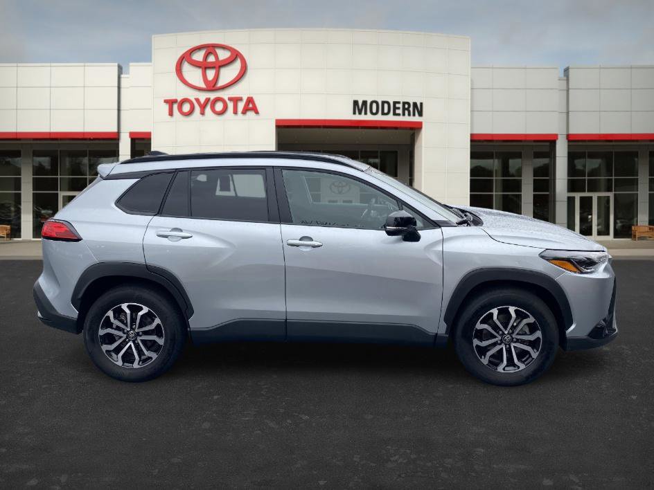 Certified 2025 Toyota Corolla Cross AWD Hybrid image 4