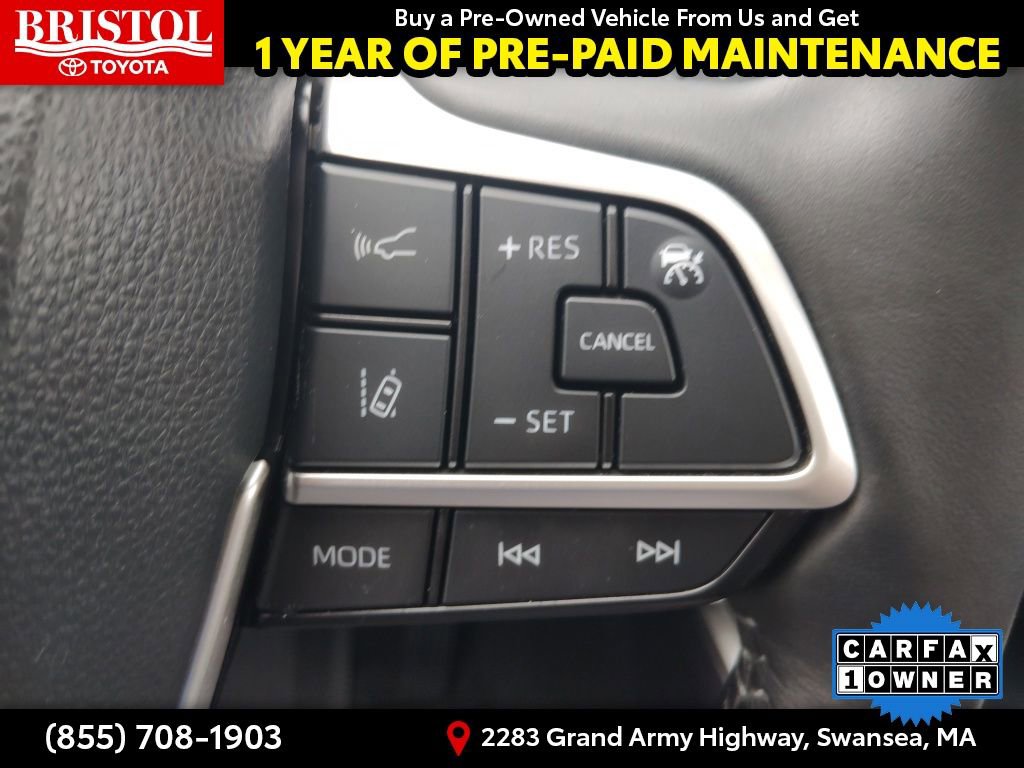 Used 2023 Toyota Highlander AWD image 33