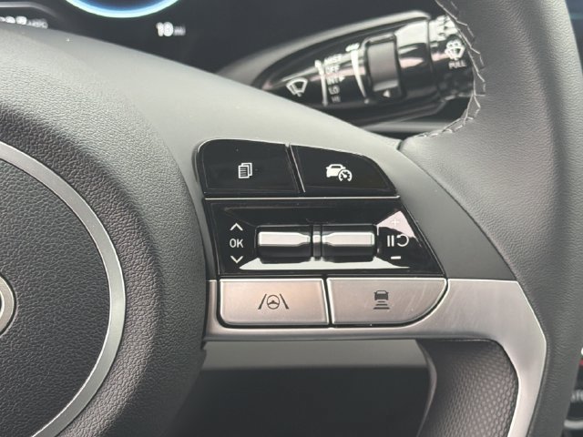 New 2026 Hyundai Elantra Limited FWD image 27