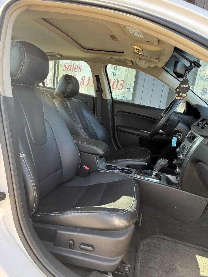 Used 2011 Ford Fusion SEL w/ 301A Rapid Spec Order Code FWD image 8